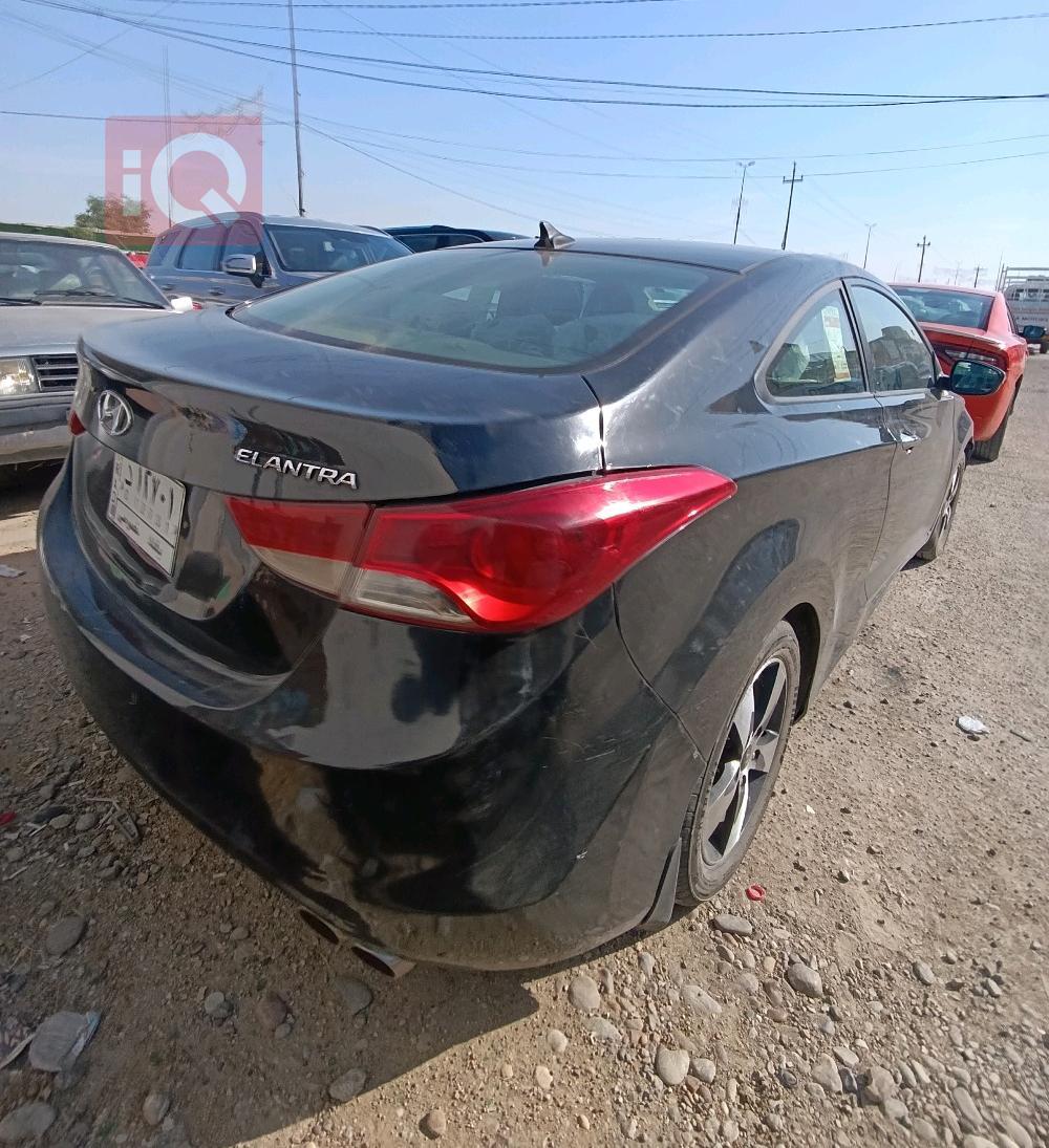 هیوندای ئەلەنترا